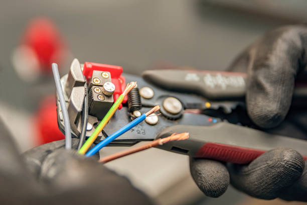 Best Commercial Electrician Services  in Pine Knoll Shores, NC
